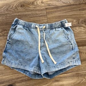 Women’s gap easy denim Shorts large NWT
